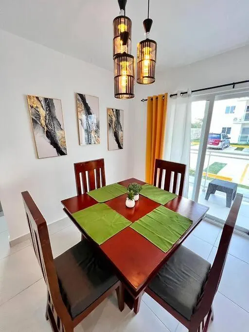 Apartamento Familiar En El Corazon De Punta Cana Apartman